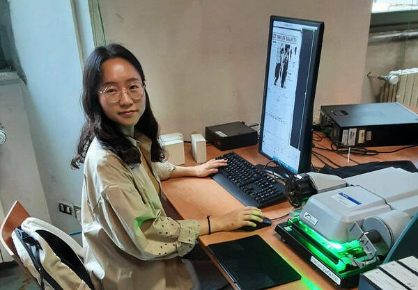 Inha Park conducts archival research.